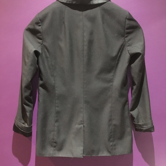 H&M women’s tuxedo jacket - Picture 4 of 4